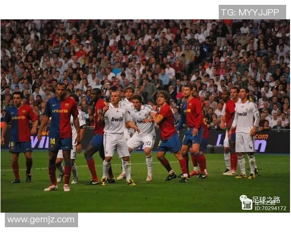 广州足球队快攻战术解析与实践探讨