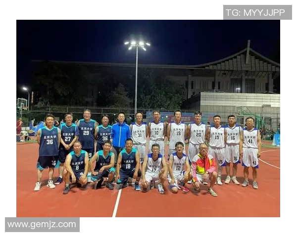 成都篮球队荣登全国篮球配合排行榜第六名展现团队实力与默契