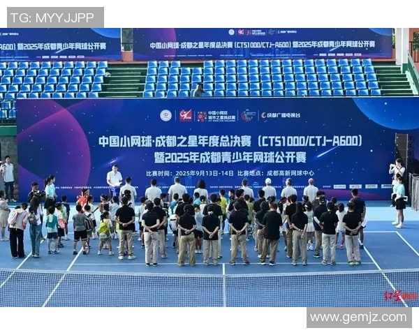 成都网球队在钻石联赛中的团队协作展现出卓越实力与默契配合 成都网球队在钻石联赛中的团队协作展现出卓越实力与默契配合