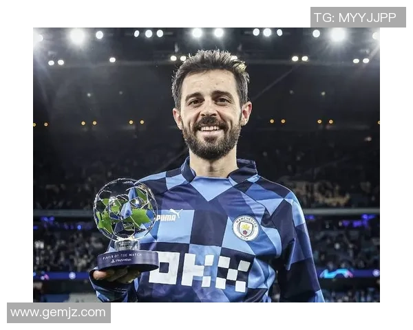 沙特足球明星盘点：从传奇球员到当红新星的全景回顾