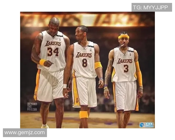 篮球与足球明星亲密互动精彩瞬间回顾与幕后故事分享 篮球与足球明星亲密互动精彩瞬间回顾与幕后故事分享