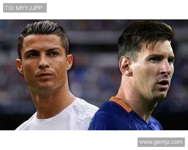 足球明星原地晃人技巧揭秘如何在比赛中轻松过掉对手 足球明星原地晃人技巧揭秘如何在比赛中轻松过掉对手